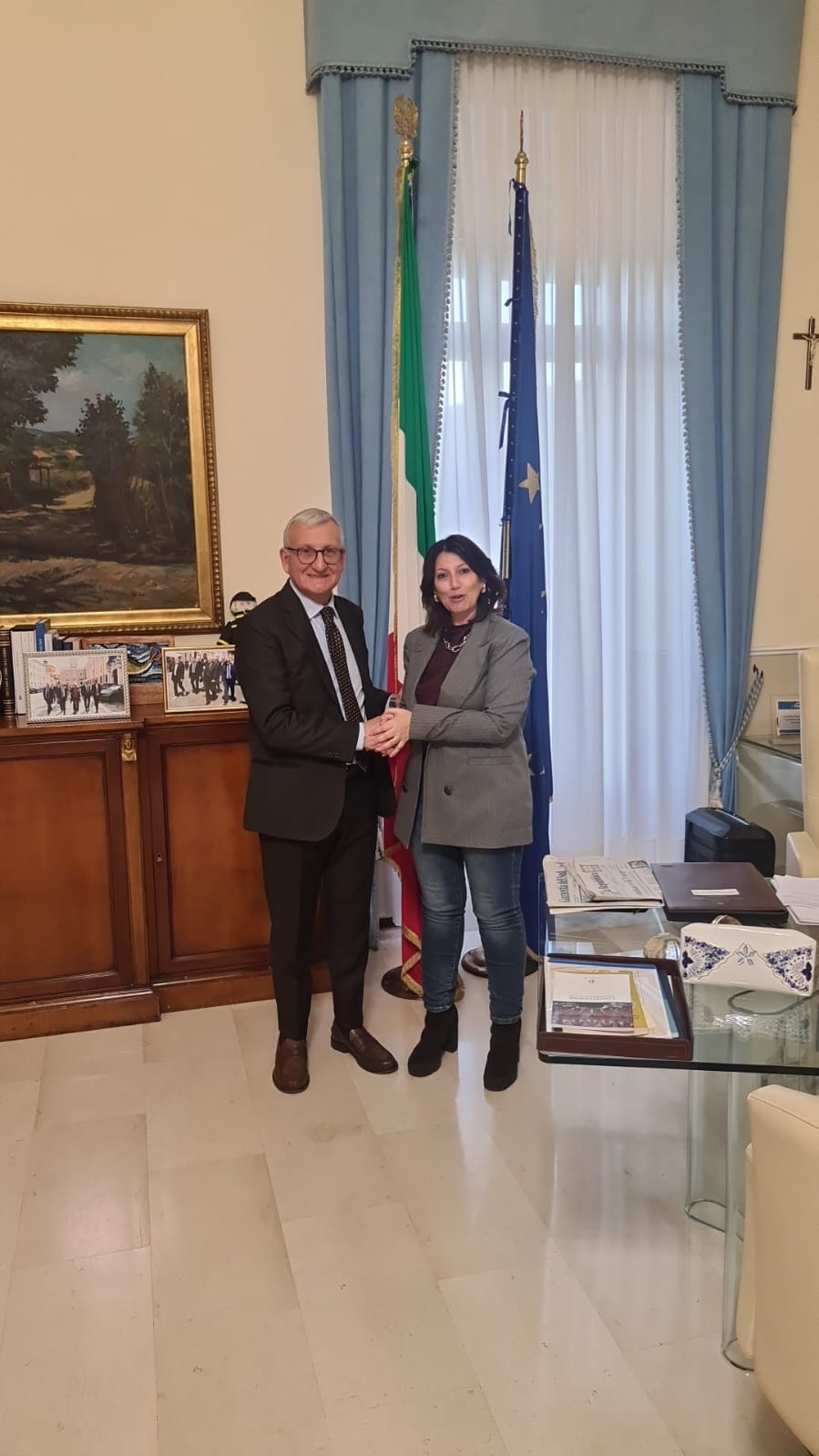 Immagine INCONTRO CON IL NUOVO PREFETTO DI CATANZARO DOTT. CASTRESE DE ROSA